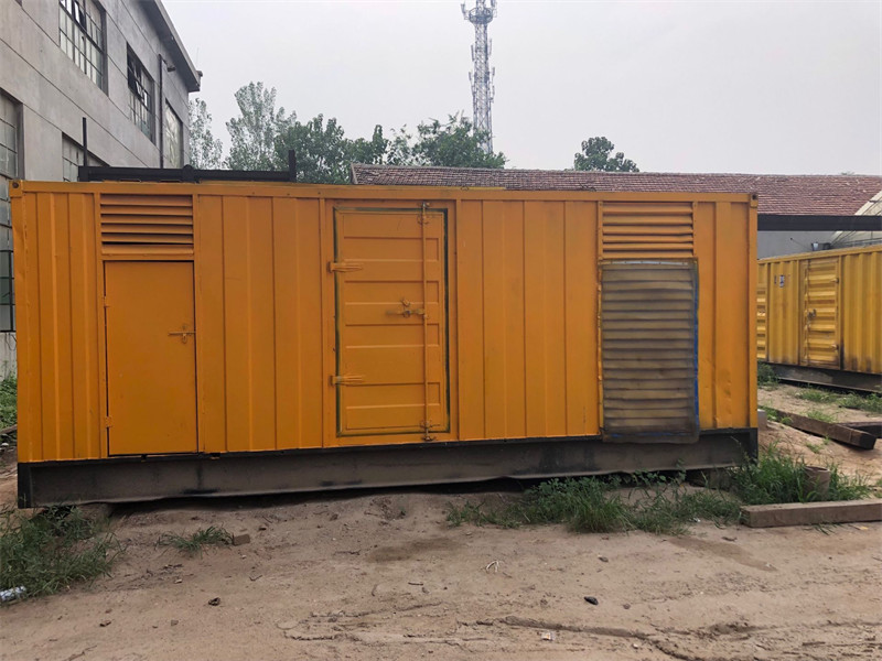 日喀则柴油发电机如何判断新机油是否已经完全充满机油滤清器？