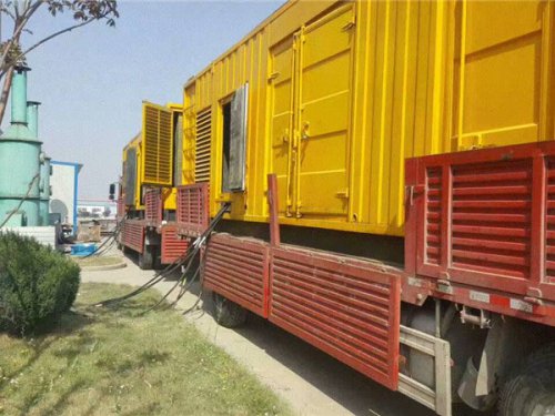 日喀则发电机出租如何根据燃油压力判断燃油系统是否存在故障？