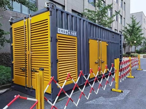 日喀则如何使用转速表检查发动机的转速？