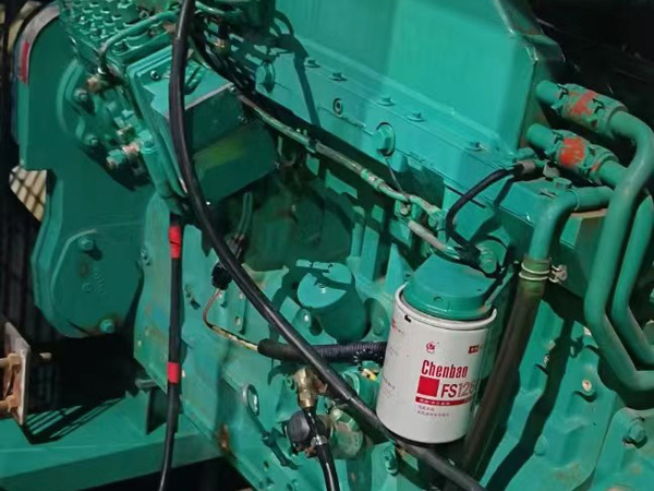 日喀则如何确定新的发电机组控制系统是否与原系统兼容？